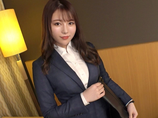 【OL】美ボディがエロいスーツ姿のOLお姉さんをナンパ！パンストビリビリでカラダをイジられる姿に大興奮でボッキ不可避！