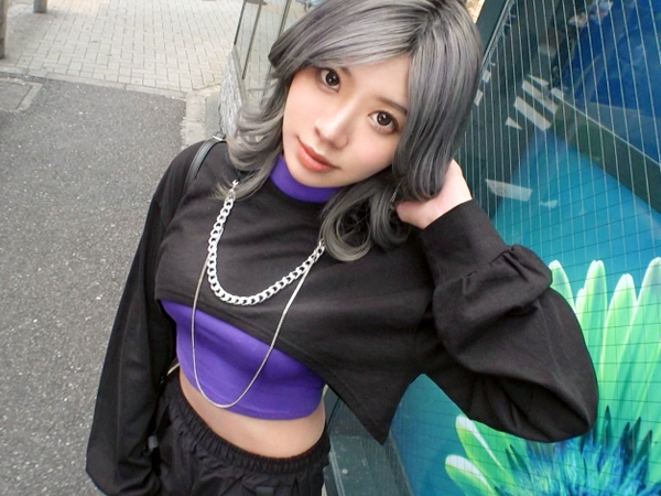 【ギャルナンパの過激な夜】へそ出し銀髪ギャルがエロさ全開！発情マンコを激ピストンで突きまくり、イカせまくる濃厚セックス！♥︎