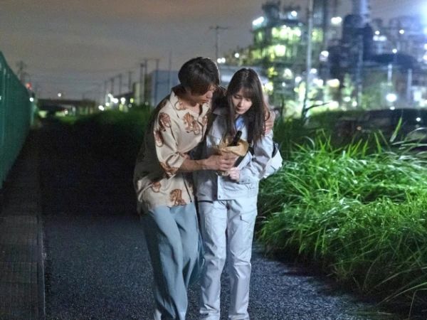 【同棲NTR】工場勤務の理系女子が偶然出会った男を介抱するため家に招き入れ…禁断の火遊び!互いの肉体を貪り合い、理性崩壊の爛れたセックスに溺れる♡