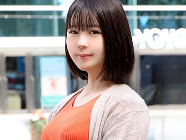 【不倫妻の危険なアルバイト】性生活に飢えた人妻、仕事と割り切ってAV出演!抑えきれない性欲を爆発させ、欲望のままに男を誘惑する淫乱妻の濃厚セックス♡