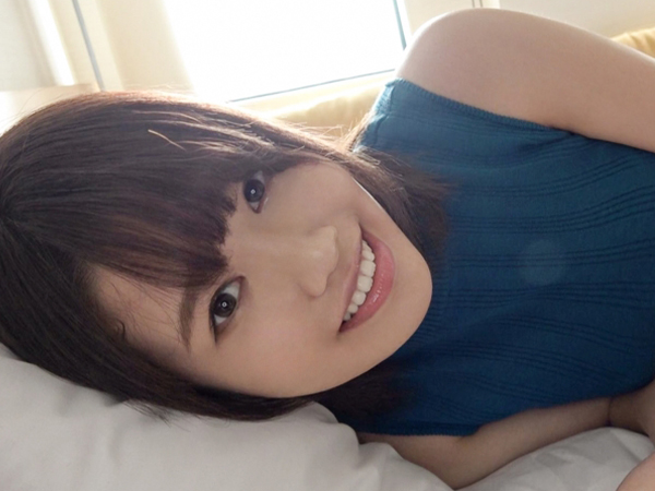 【色白スレンダーお姉さん】素人美女が騎乗位＆立ちバックで激しく突かれ、膣奥を刺激されまくり！感じすぎて何度もイッちゃう敏感ボディ♡